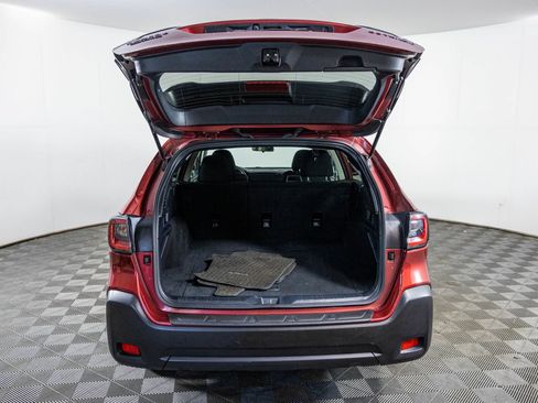 Used 2024 Subaru Outback Premium AWD/4WD image 40
