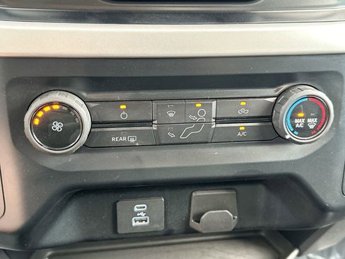 Used 2023 Ford F150 XLT image 18