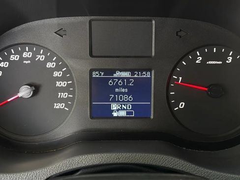 Used 2021 Mercedes-Benz Sprinter 2500 image 11