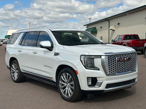 Used 2021 GMC Yukon Denali w/ Denali Ultimate Package AWD/4WD image 7