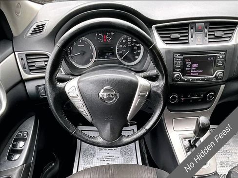 Used 2015 Nissan Sentra SV FWD image 5