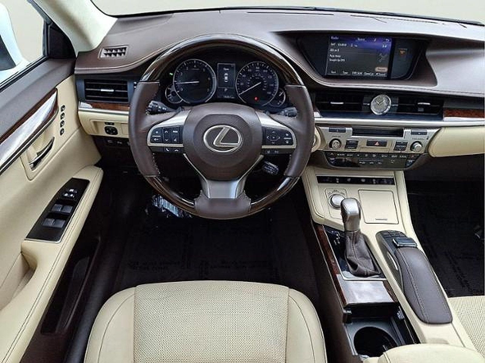 Used 2017 Lexus ES 350 FWD image 9