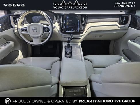 Used 2019 Volvo XC60 T5 Inscription w/ Protection Package AWD/4WD image 8