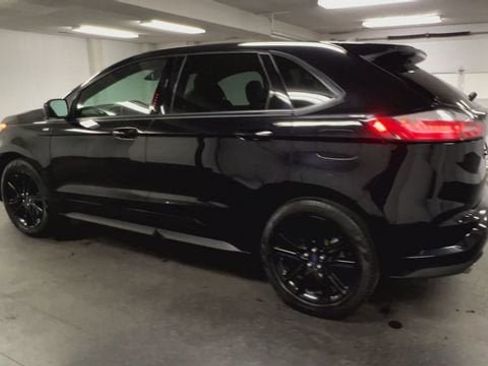 Used 2021 Ford Edge ST-Line image 6