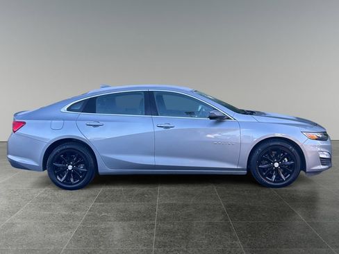 Used 2024 Chevrolet Malibu LT FWD image 8