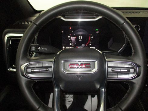 Used 2023 GMC Canyon Elevation w/ Elevation Premium Package AWD/4WD image 19