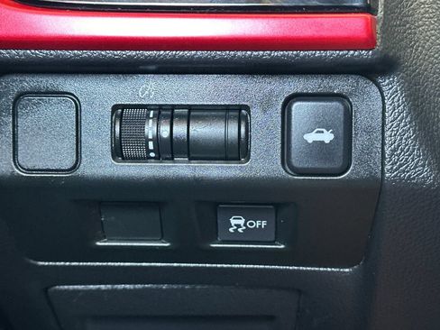 Used 2017 Subaru WRX STI AWD/4WD image 28