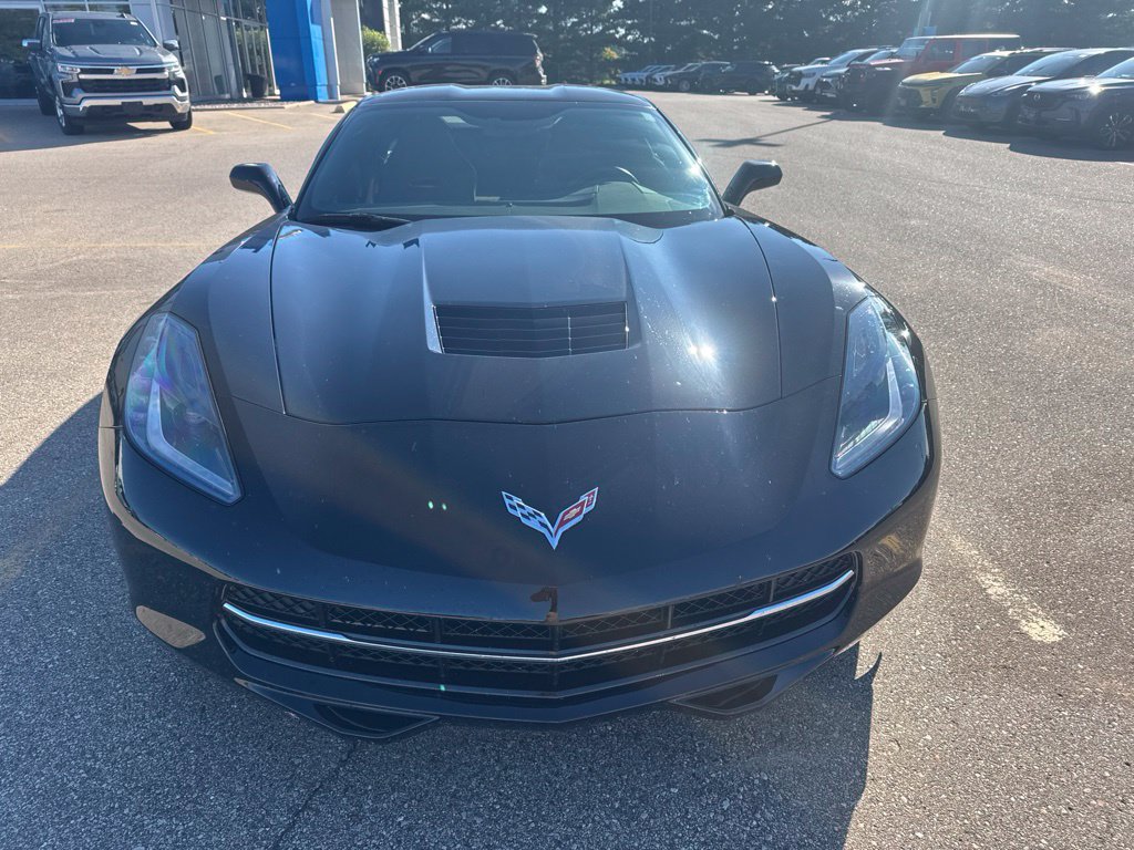 Used 2017 Chevrolet Corvette Stingray Coupe w/ Battery Protection Package RWD image 2