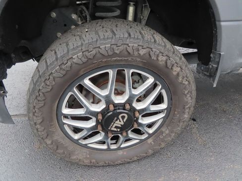 Used 2021 Ford F350 Platinum AWD/4WD image 11