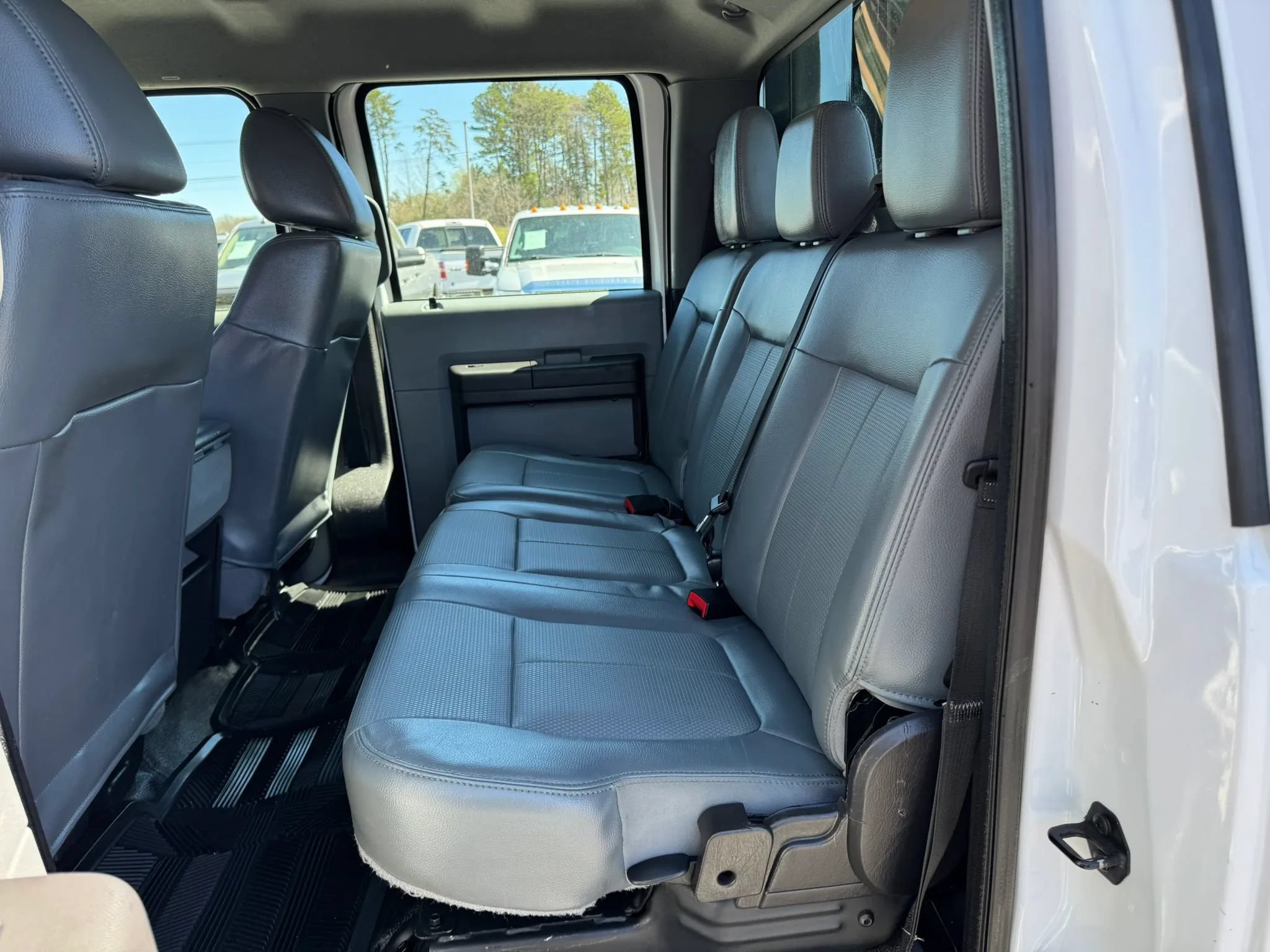 Used 2015 Ford F350 XL w/ Power Equipment Group AWD/4WD image 5
