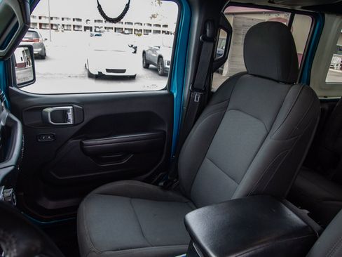 Used 2020 Jeep Wrangler Unlimited Sport S AWD/4WD image 13