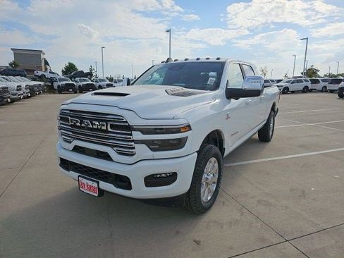 New 2025 RAM 2500 Laramie AWD/4WD image 1