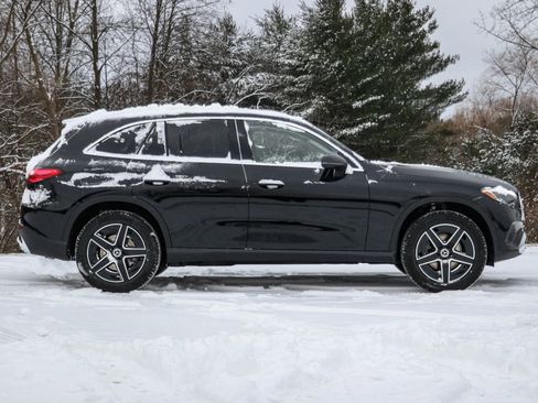 New 2026 Mercedes-Benz GLC 300 4MATIC image 3