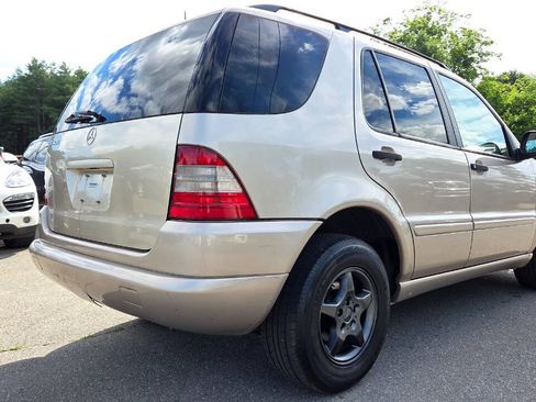 Used 2001 Mercedes-Benz ML 320 4MATIC image 13