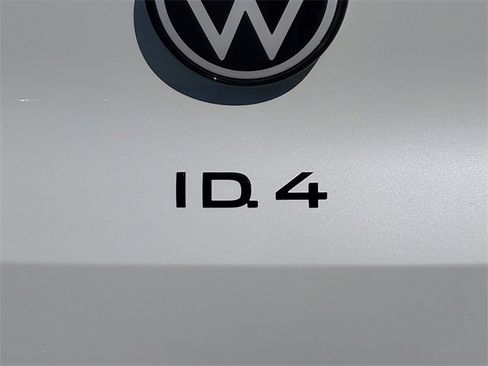 New 2025 Volkswagen ID.4 Pro S image 7