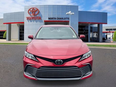 Used 2023 Toyota Camry LE FWD image 3