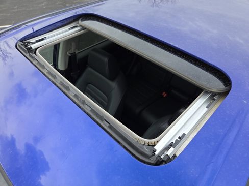 Certified 2023 Honda CR-V EX-L image 4