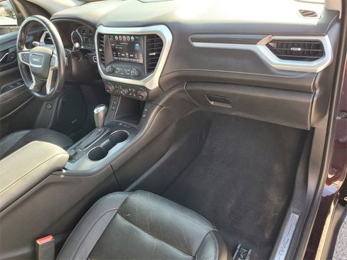 Used 2018 GMC Acadia SLT image 18