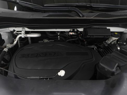 Used 2021 Honda Passport Sport image 25