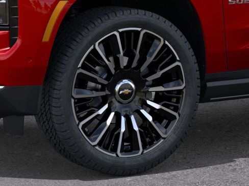 New 2026 Chevrolet Suburban High Country image 33