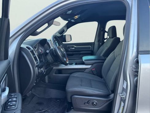 Used 2019 RAM 1500 Big Horn AWD/4WD image 11