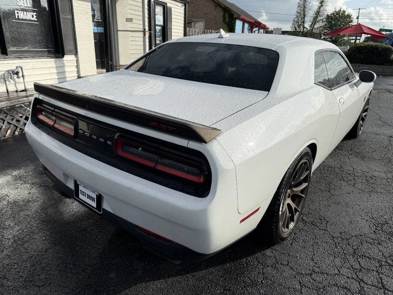Used 2016 Dodge Challenger SRT Hellcat RWD image 10