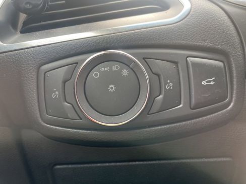 Used 2015 Ford Edge Titanium w/ Equipment Group 301A FWD image 21