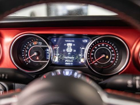 Used 2021 Jeep Wrangler Unlimited Rubicon image 22