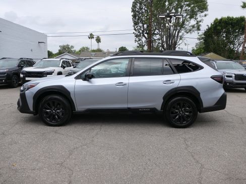 Certified 2023 Subaru Outback Onyx Edition XT AWD/4WD image 2