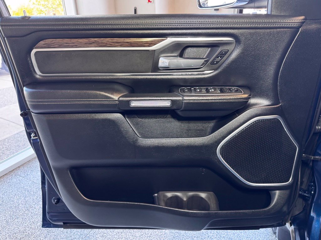 Used 2020 RAM 1500 Laramie AWD/4WD image 22
