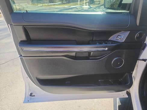 Used 2019 Ford Expedition Max XLT w/ Equipment Group 202A image 13