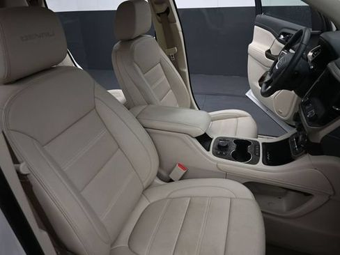 Used 2023 GMC Acadia Denali AWD/4WD image 22