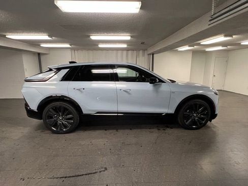 New 2025 Cadillac Lyriq Sport image 5