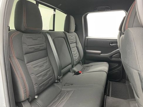 Used 2024 Nissan Frontier PRO-4X w/ Technology Package AWD/4WD image 32