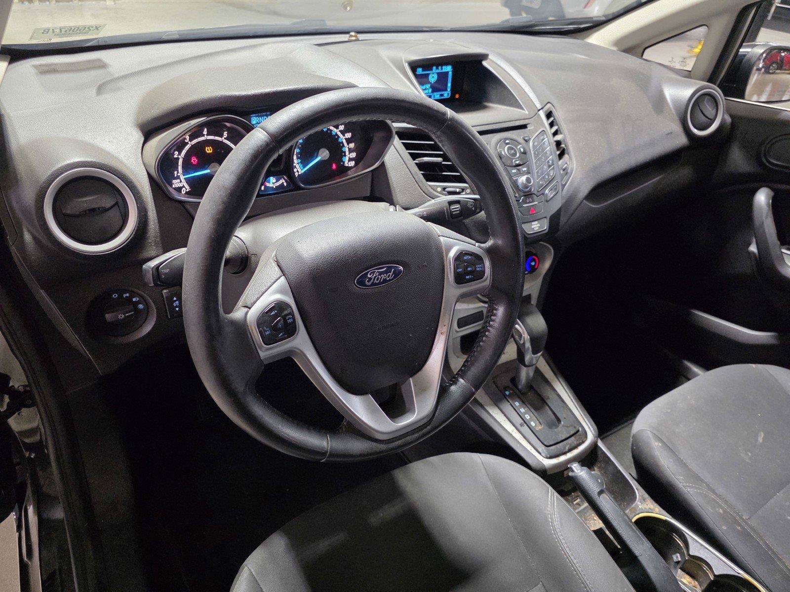 Used 2016 Ford Fiesta SE FWD image 17