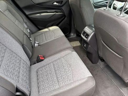 Used 2023 Chevrolet Equinox LT AWD/4WD image 9