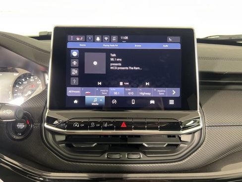 New 2026 Jeep Compass Latitude image 20