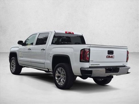 Used 2018 GMC Sierra 1500 SLT w/ SLT Premium Package AWD/4WD image 7