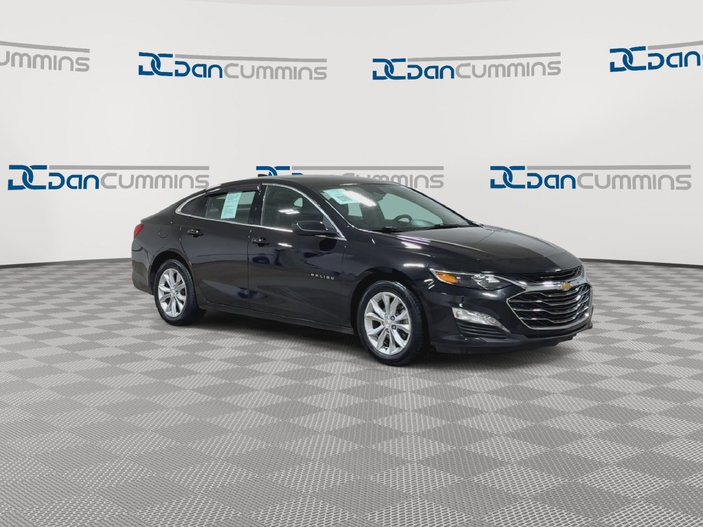 Used 2023 Chevrolet Malibu LT FWD image 2