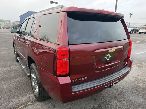 Used 2018 Chevrolet Tahoe LT w/ LT Signature Package image 5