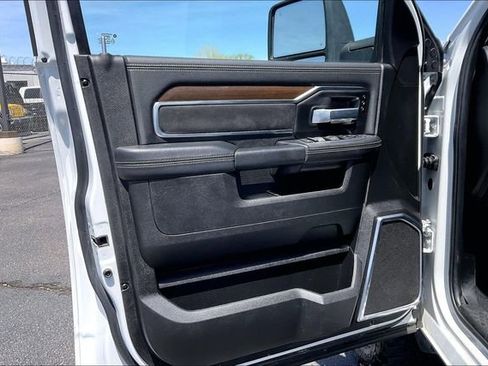 Used 2024 RAM 2500 Laramie w/ Safety Group AWD/4WD image 18