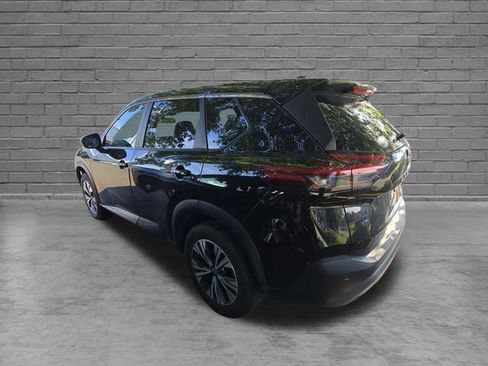 Certified 2023 Nissan Rogue SV FWD image 4