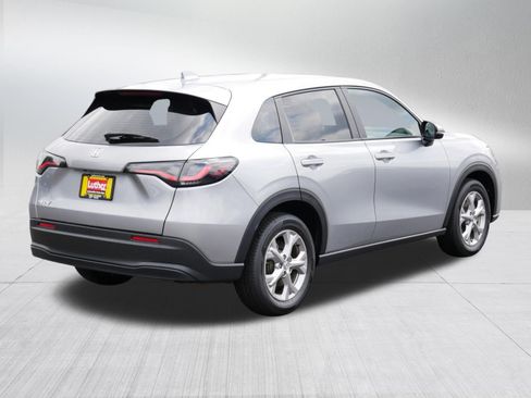 Used 2024 Honda HR-V LX image 7