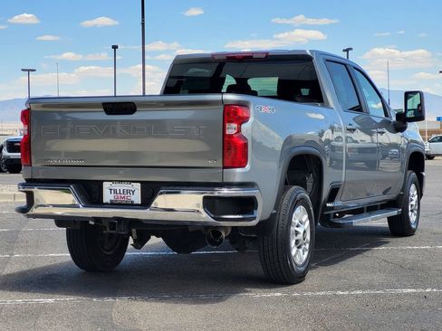 Used 2025 Chevrolet Silverado 2500 LT w/ Safety Package AWD/4WD image 7