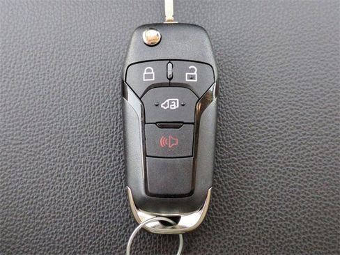 Certified 2025 Ford Transit 150 Low Roof image 26