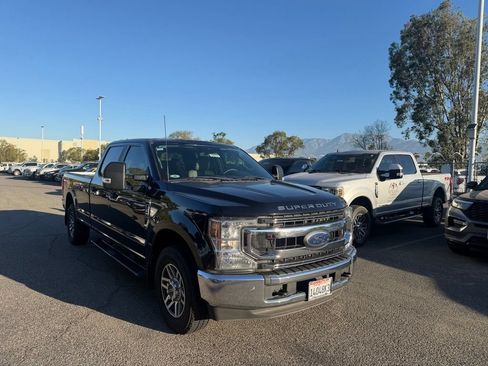 Used 2022 Ford F250 XL w/ STX Appearance Package RWD image 2