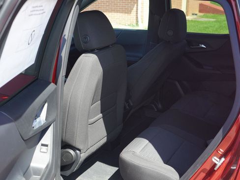 New 2026 Chevrolet Equinox LT FWD image 25