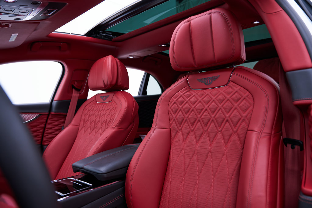 Used 2022 Bentley Flying Spur V8 AWD/4WD image 58