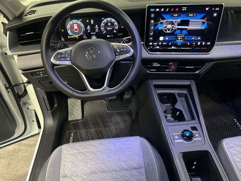 New 2026 Volkswagen Tiguan S FWD image 22