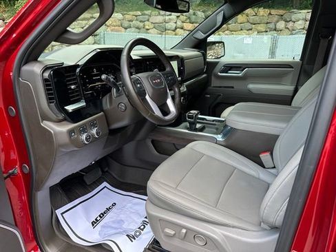 Used 2025 GMC Sierra 1500 SLT w/ SLT Premium Plus Package AWD/4WD image 11